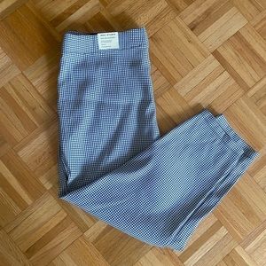 NWT Max Studio pull on trousers